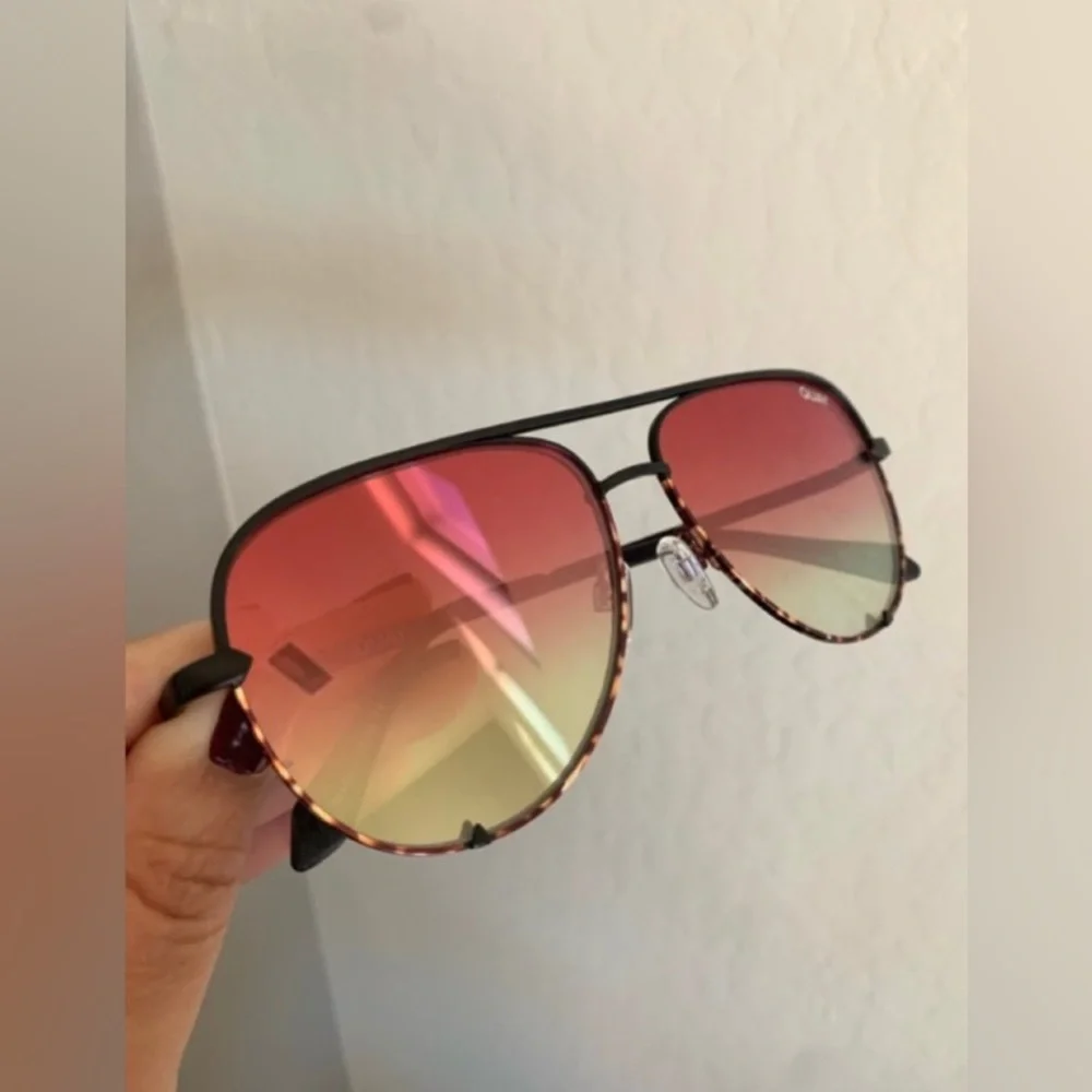 Quay Sunglasses High Key